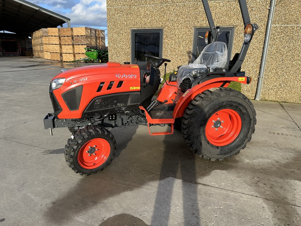 Kubota LX 351 HDW N°KBTBDAHRLN1L10527