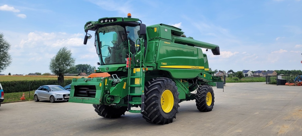 John Deere T560 HM N° 1Z0T560BTGL096026